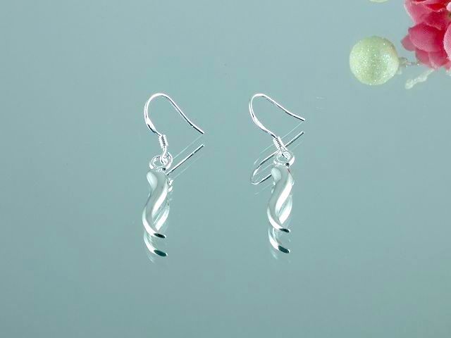 tiffany Earrings-090